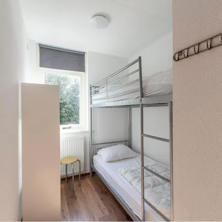 With Sauna And Pool In Quiet Location