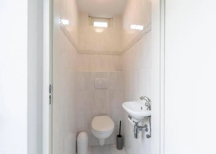 With Sauna And Pool In Quiet Location