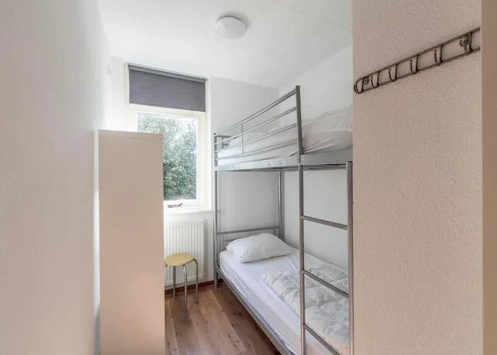 With Sauna And Pool In Quiet Location