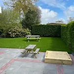 With Sauna And Pool In Quiet Location *