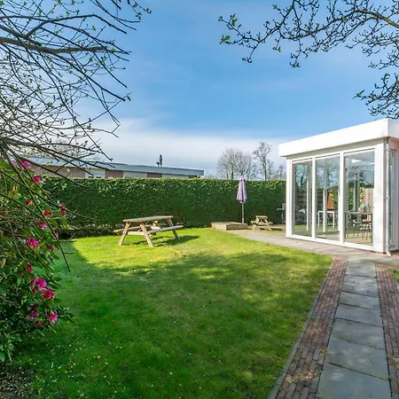 With Sauna And Pool In Quiet Location Semesterbostad Sint Maartensvlotbrug